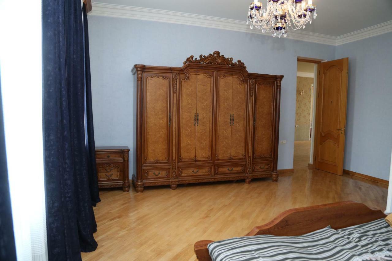 Apartments City On The Palm Tbilisi Ngoại thất bức ảnh