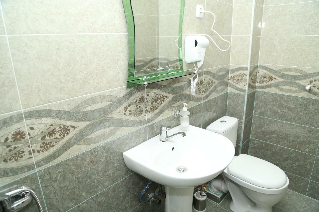 Apartments City On The Palm Tbilisi Ngoại thất bức ảnh