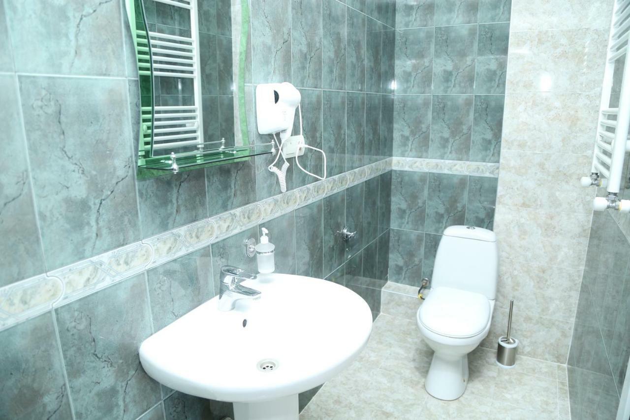 Apartments City On The Palm Tbilisi Ngoại thất bức ảnh