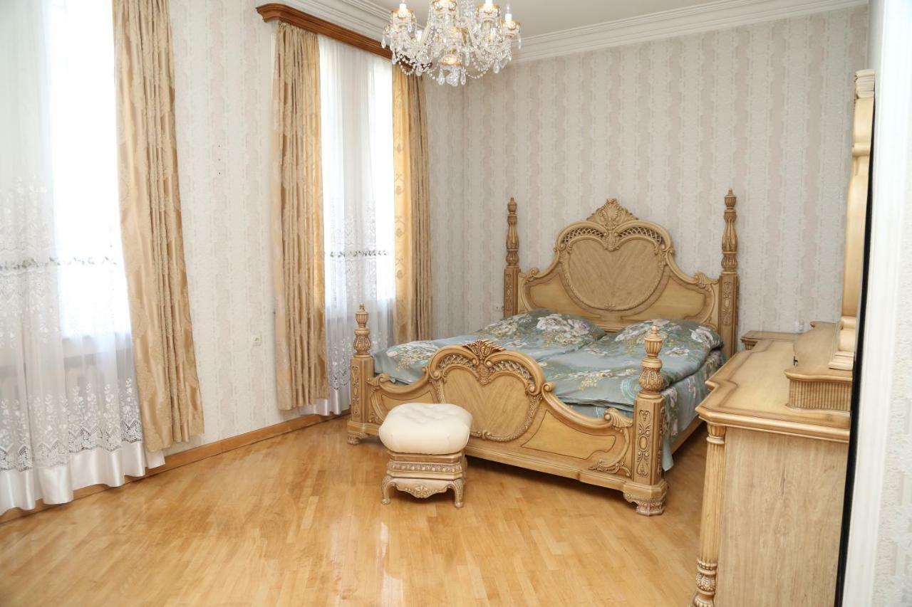 Apartments City On The Palm Tbilisi Ngoại thất bức ảnh