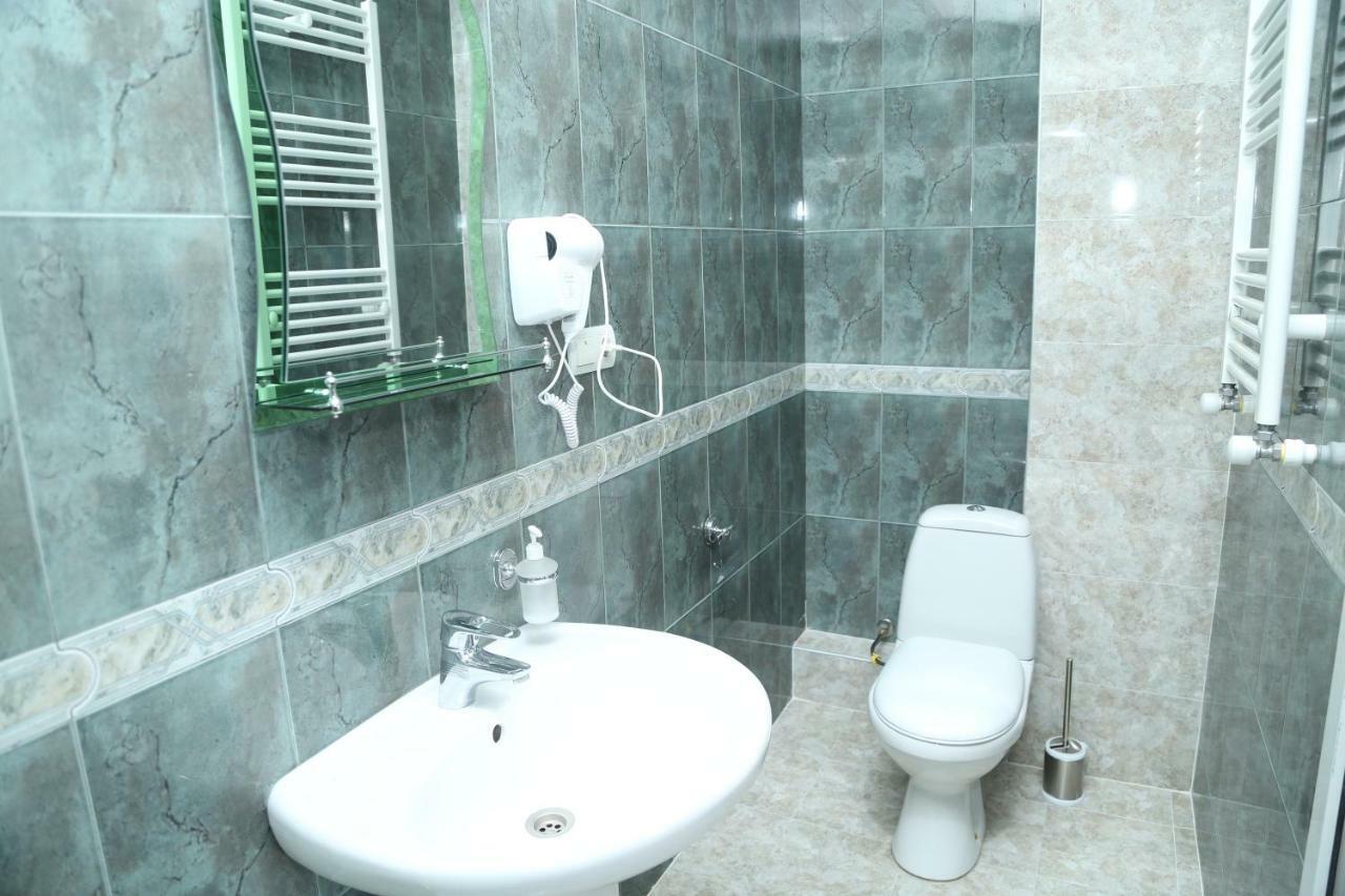 Apartments City On The Palm Tbilisi Ngoại thất bức ảnh